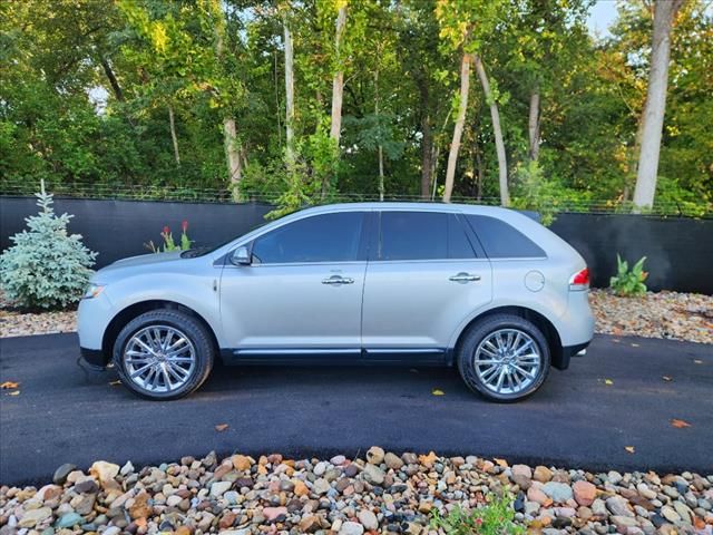 2015 Lincoln MKX Base