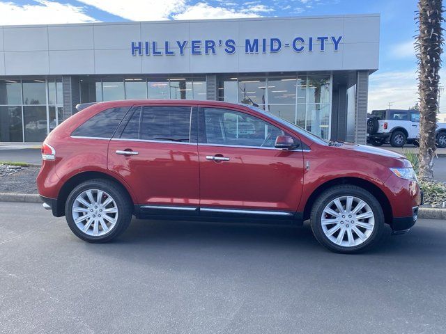 2015 Lincoln MKX Base