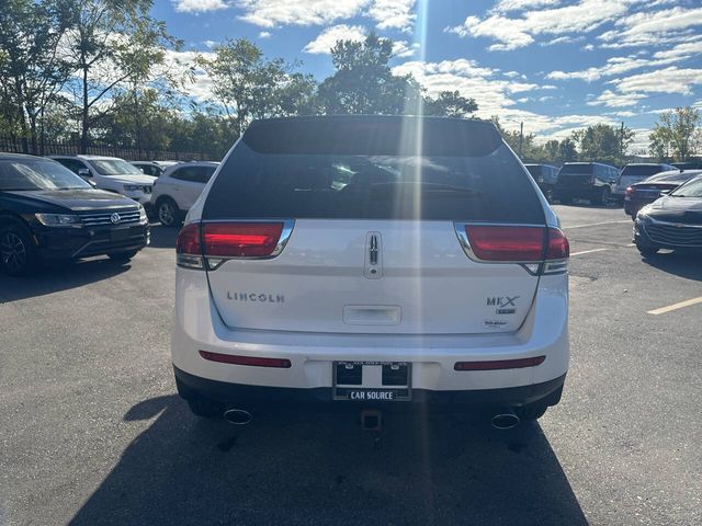 2015 Lincoln MKX Base