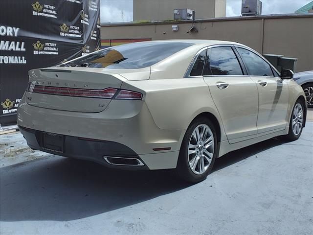 2015 Lincoln MKZ Base