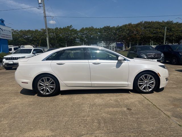 2015 Lincoln MKZ Base
