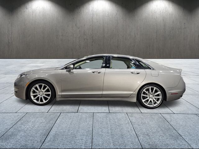 2015 Lincoln MKZ Hybrid Base