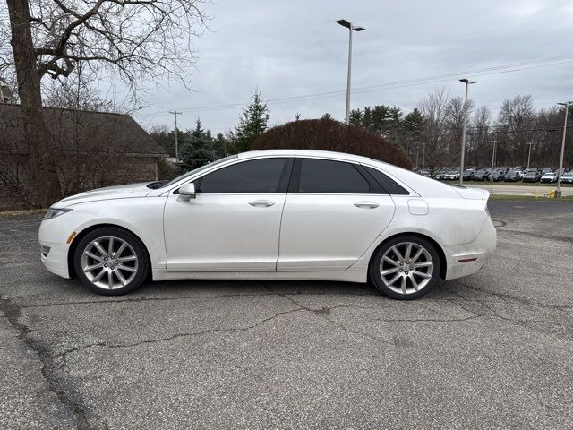 2015 Lincoln MKZ Hybrid Base