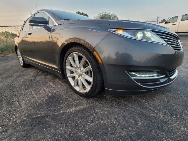 2015 Lincoln MKZ Hybrid Base