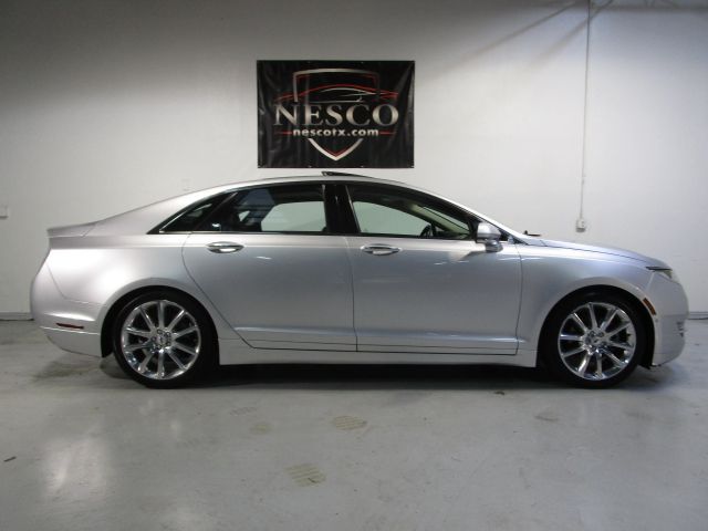 2015 Lincoln MKZ Base