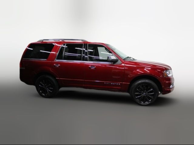 2015 Lincoln Navigator Base