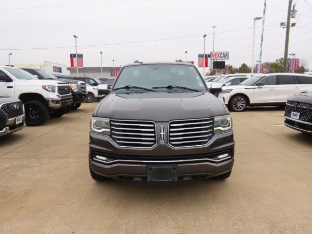 2015 Lincoln Navigator Base