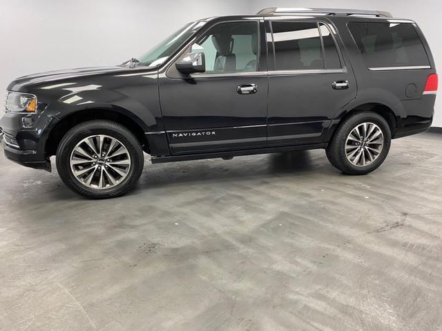 2015 Lincoln Navigator Base