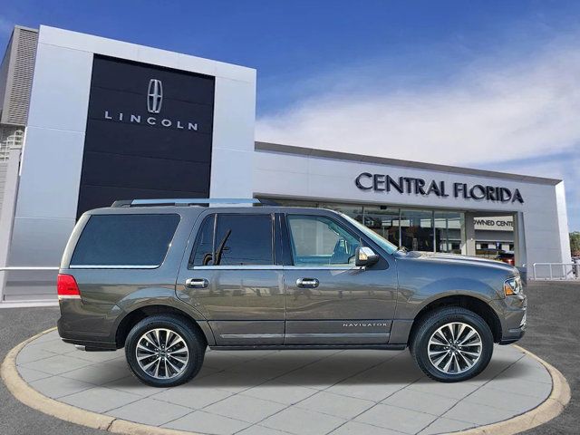 2015 Lincoln Navigator Base