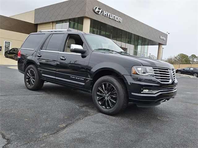 2015 Lincoln Navigator Base