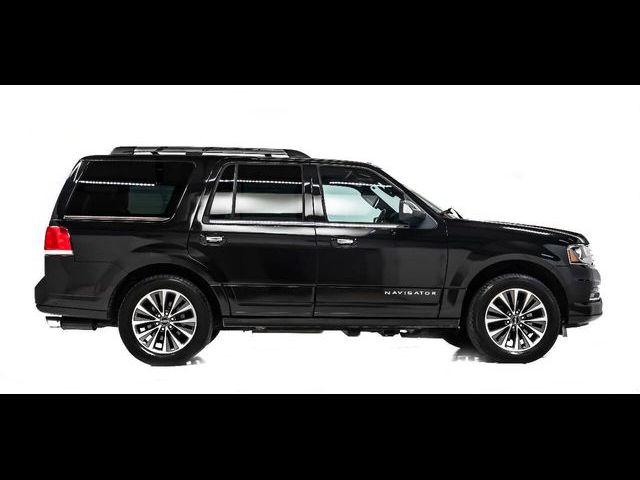2015 Lincoln Navigator Base