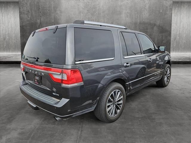 2015 Lincoln Navigator Base