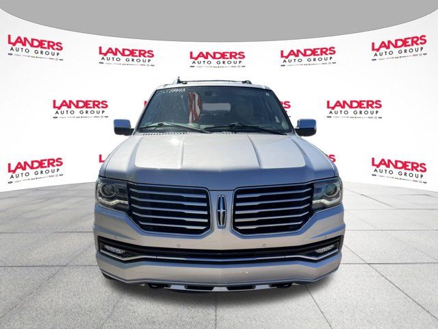 2015 Lincoln Navigator Base