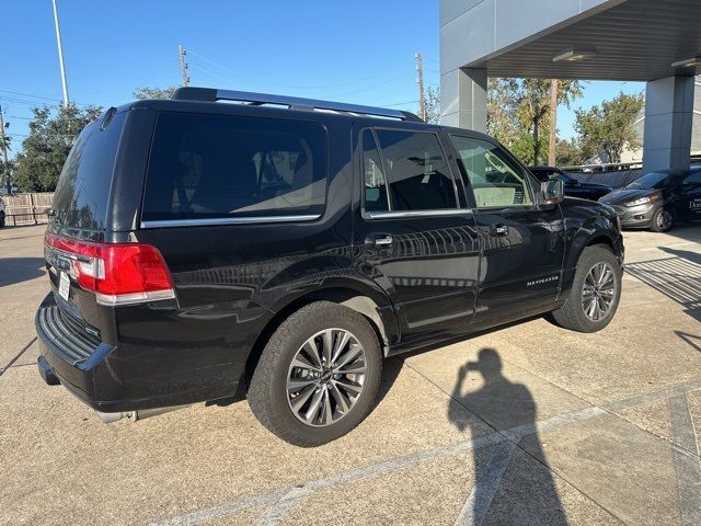 2015 Lincoln Navigator Base