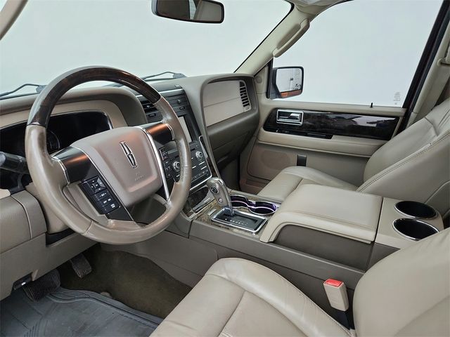 2015 Lincoln Navigator Base