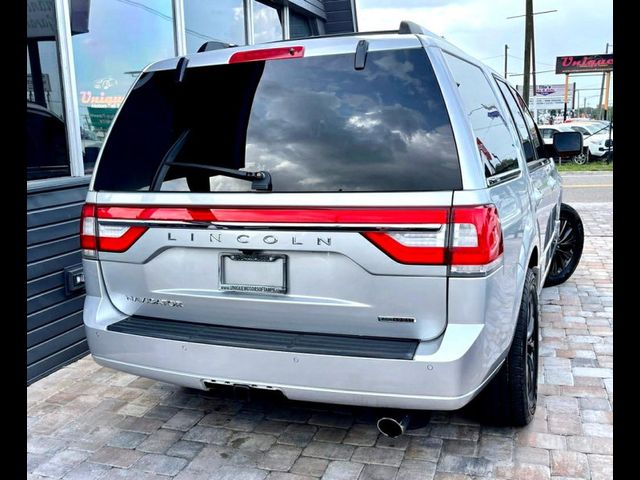 2015 Lincoln Navigator Base