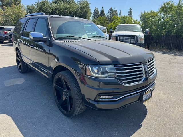 2015 Lincoln Navigator Base