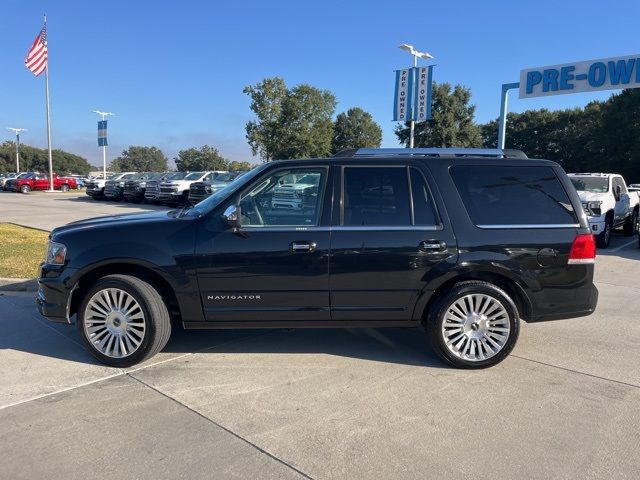 2015 Lincoln Navigator Base