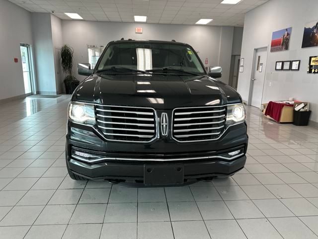 2015 Lincoln Navigator Base