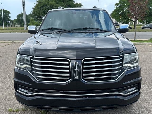 2015 Lincoln Navigator Base