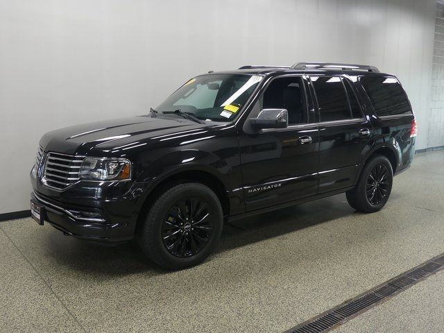 2015 Lincoln Navigator Base