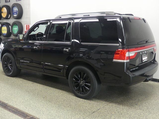 2015 Lincoln Navigator Base