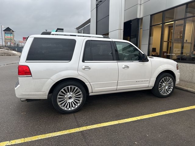 2015 Lincoln Navigator Base