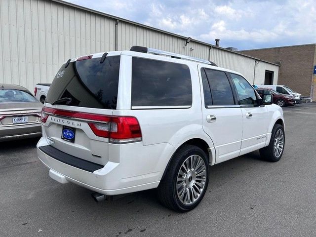 2015 Lincoln Navigator Base