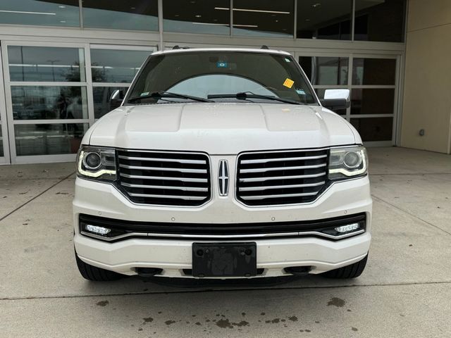 2015 Lincoln Navigator Base