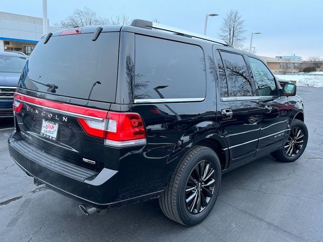 2015 Lincoln Navigator Base