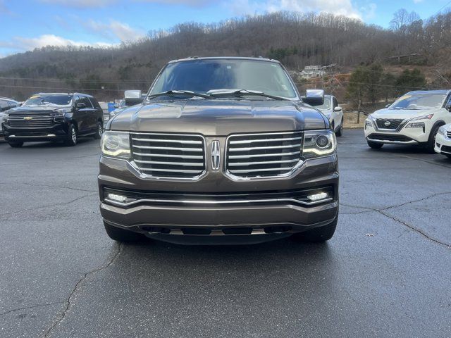 2015 Lincoln Navigator Base