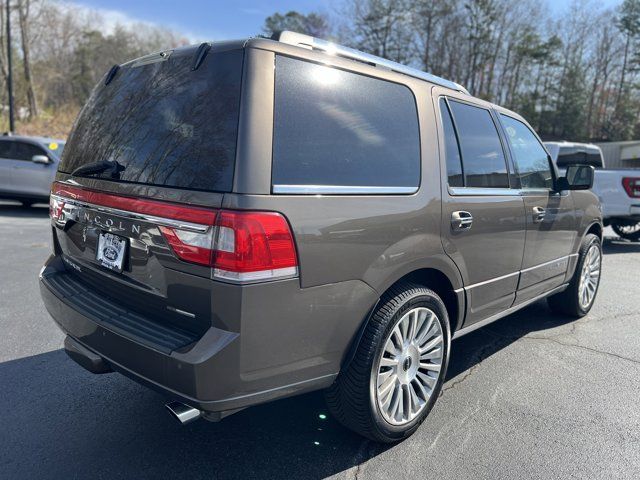 2015 Lincoln Navigator Base