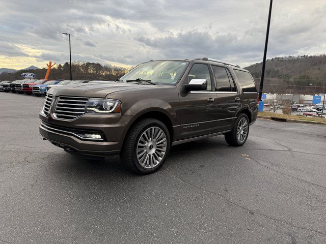 2015 Lincoln Navigator Base