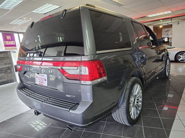 2015 Lincoln Navigator Base