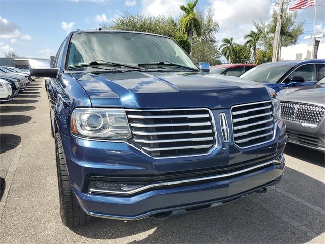 2015 Lincoln Navigator L Base