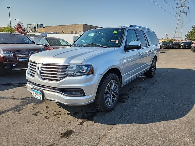 2015 Lincoln Navigator L Base