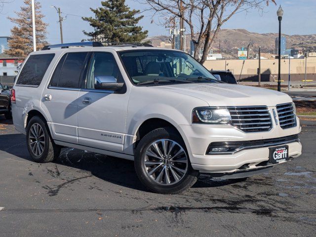 2015 Lincoln Navigator Base