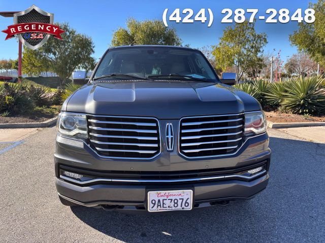 2015 Lincoln Navigator Base