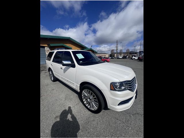 2015 Lincoln Navigator Base