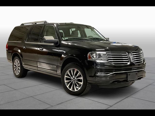 2015 Lincoln Navigator L Base