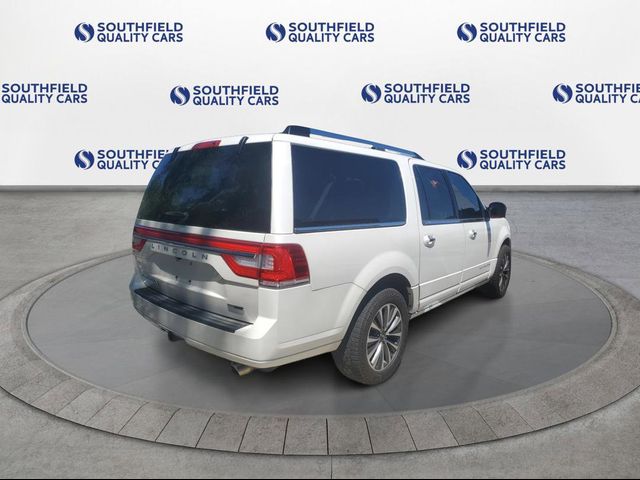 2015 Lincoln Navigator L Base