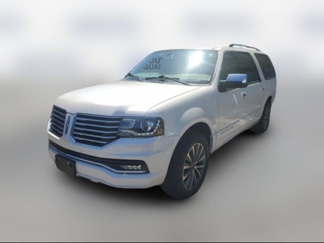 2015 Lincoln Navigator L Base