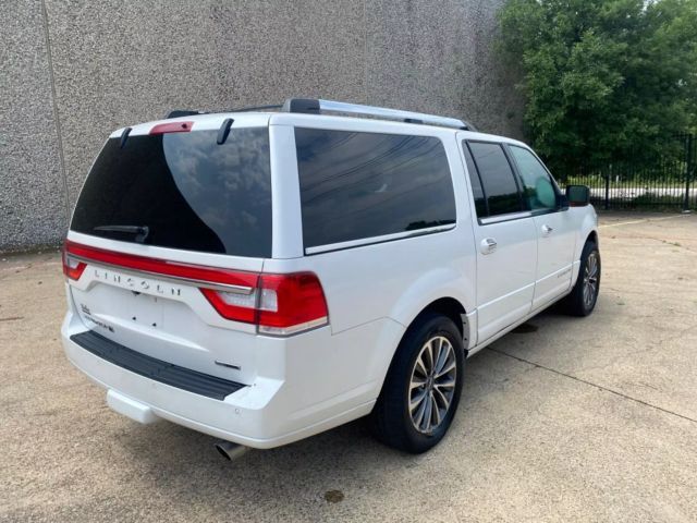 2015 Lincoln Navigator L Base