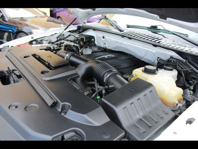 2015 Lincoln Navigator L Base