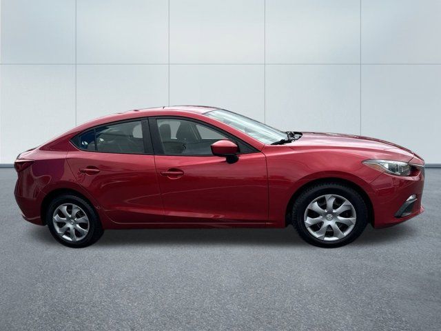 2015 Mazda Mazda3 i Sport