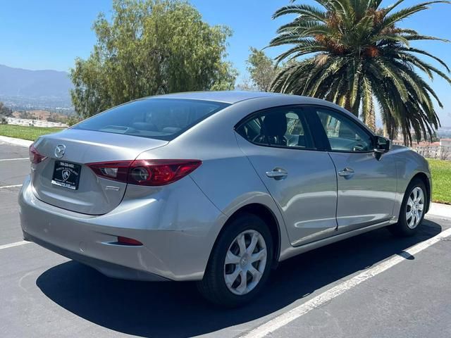 2015 Mazda Mazda3 i Sport