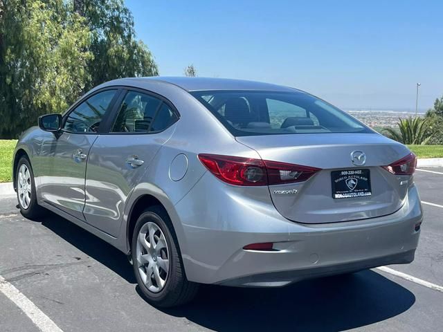 2015 Mazda Mazda3 i Sport