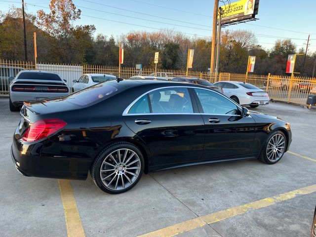 2015 Mercedes-Benz S-Class 550