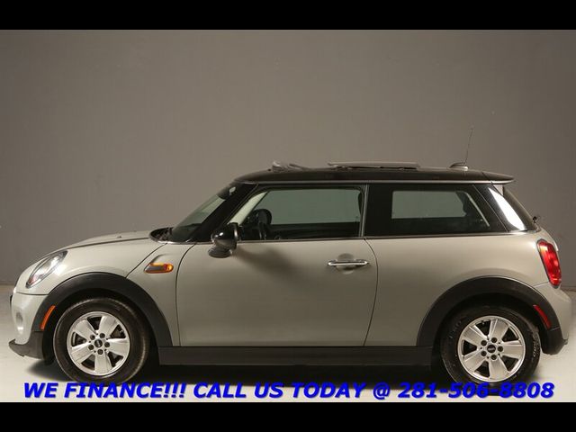 2015 MINI Cooper Hardtop Base