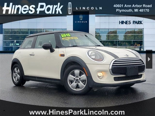 2015 MINI Cooper Hardtop Base